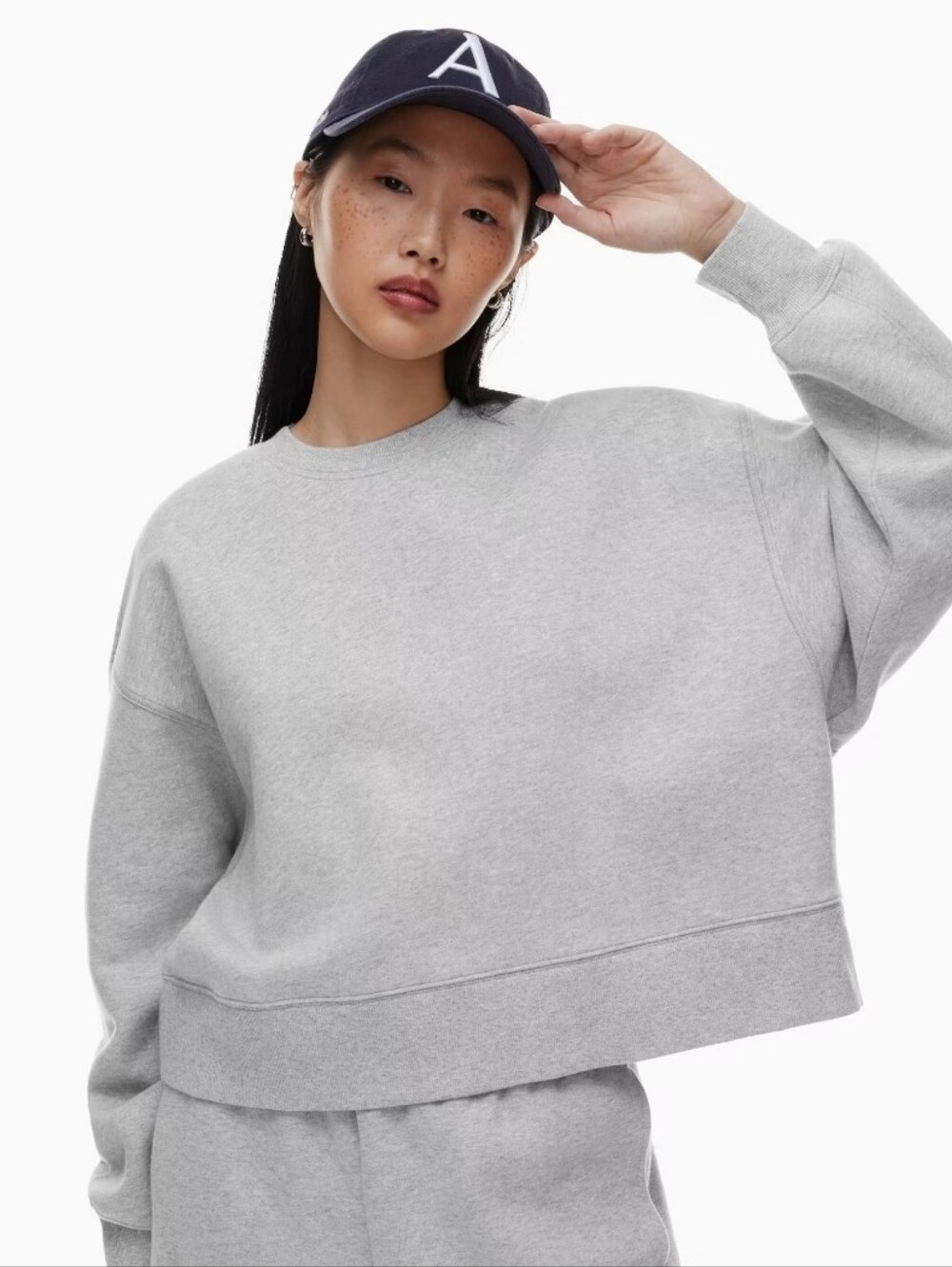 Aritzia Mega Fit Sweatfleece Gray Sweatshirt Size Medium